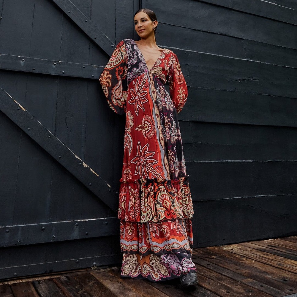 FARM Rio Black Sweet Mermaids V Neck Maxi Dress